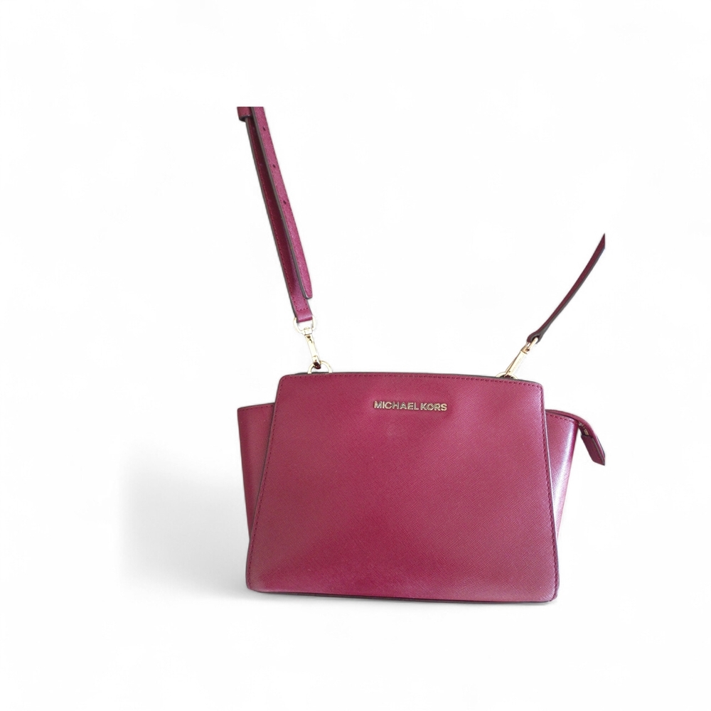 Michael Kors Women's Selma Burgundy Saffiano leather Bag. Perfect For Easter.